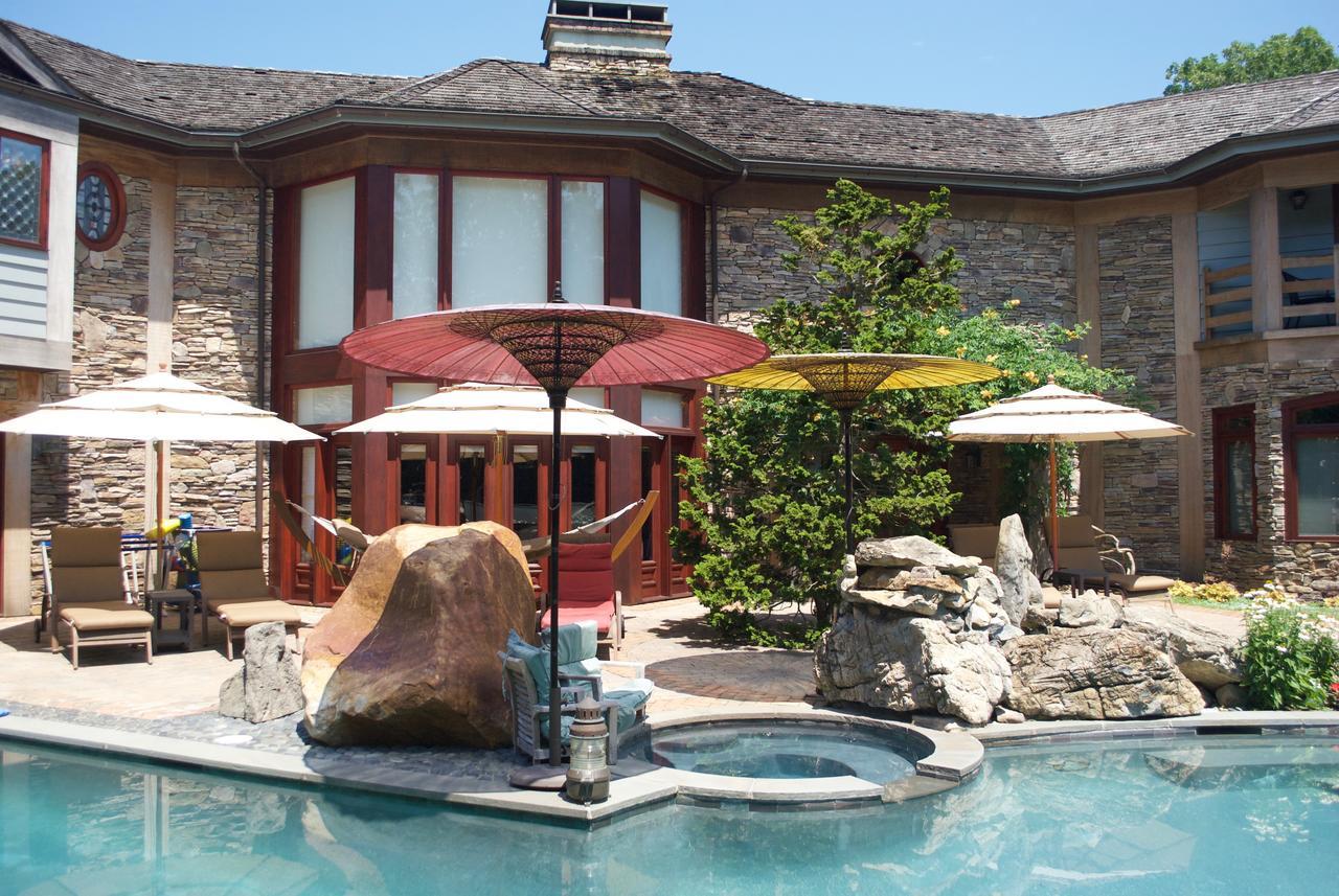 East Hampton Art House Bed And Breakfast מראה חיצוני תמונה